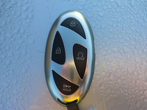 New 2026 Hyundai Santa Fe SE image 36