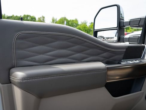 New 2026 Ford F450 Platinum AWD/4WD image 37