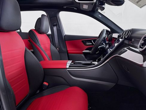 New 2026 Mercedes-Benz GLC 43 AMG 4MATIC image 6