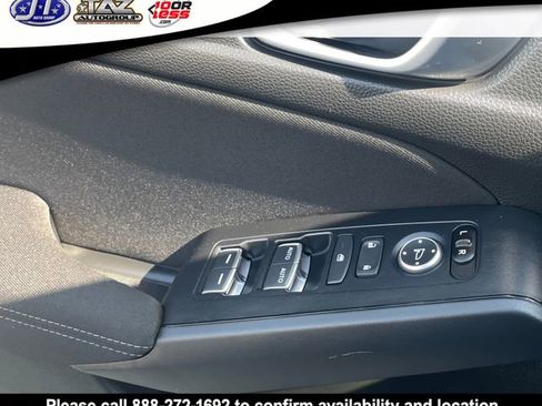 Used 2025 Honda Civic Sport image 11