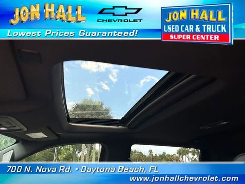 Used 2023 Chevrolet Silverado 1500 High Country w/ High Country Premium Package AWD/4WD image 22