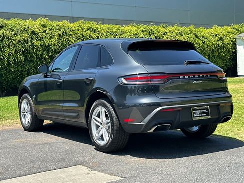 Used 2026 Porsche Macan AWD/4WD image 3