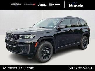 New 2026 Jeep Grand Cherokee Altitude AWD/4WD video 1