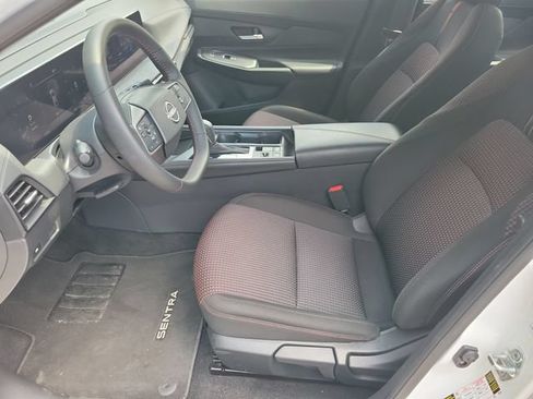 Used 2026 Nissan Sentra SR w/ Floor Mat Package FWD image 12