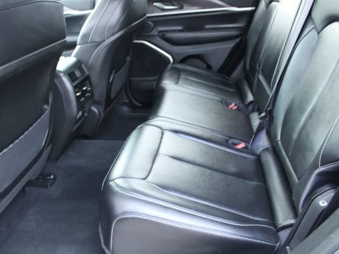 Used 2024 Jeep Grand Cherokee Limited 4xe AWD/4WD image 39