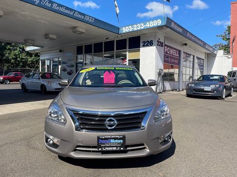 Used 2013 Nissan Altima 2.5 SL FWD image 6