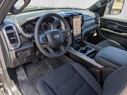 New 2025 RAM 1500 Big Horn AWD/4WD image 3