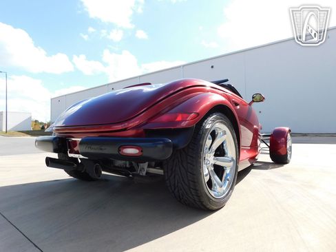 Used 2002 Chrysler Prowler RWD image 24