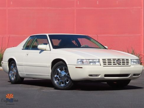 Used 2002 Cadillac Eldorado Collector's Edition image 1