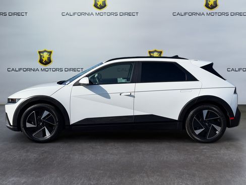 Used 2025 Hyundai Ioniq 5 SEL RWD image 4