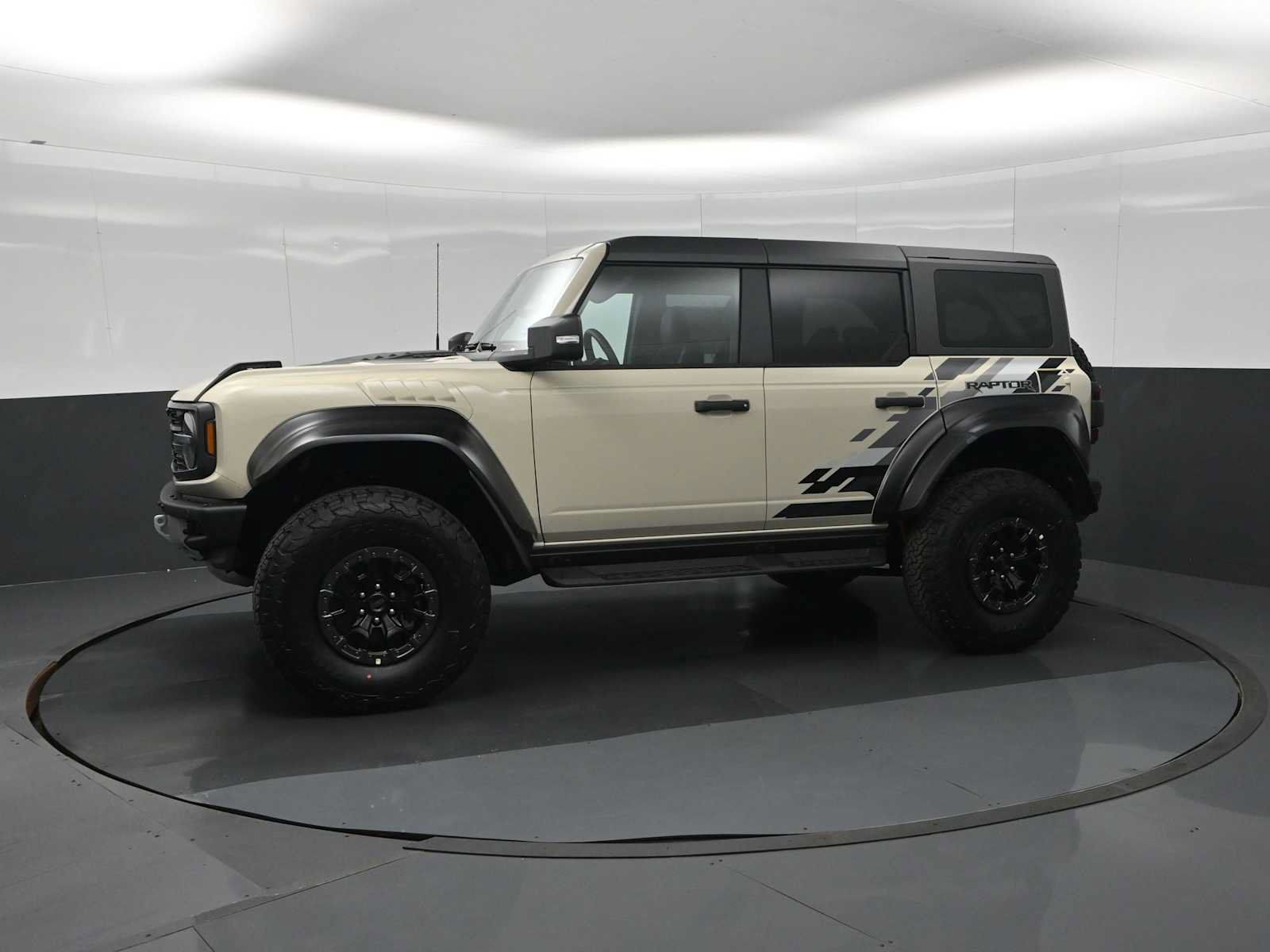 New 2026 Ford Bronco Raptor AWD/4WD image 4