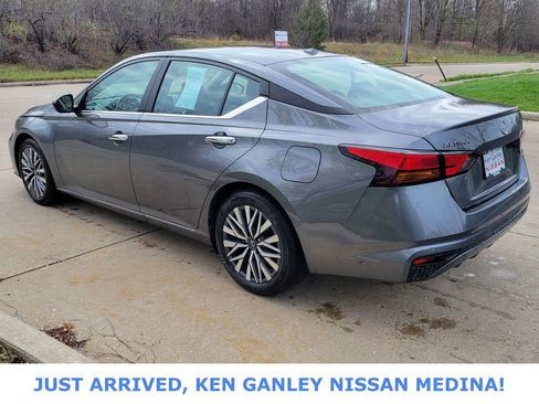 Certified 2025 Nissan Altima 2.5 SV image 5