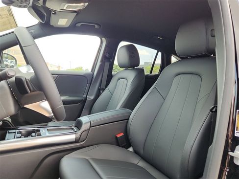 New 2025 Mercedes-Benz GLA 250 GLA 250 image 16