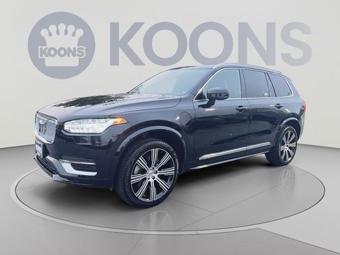 Certified 2024 Volvo XC90 T8 Ultimate w/ Protection Package AWD/4WD image 1