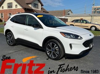Used 2022 Ford Escape SE w/ SE Sport Appearance Package AWD/4WD video 1