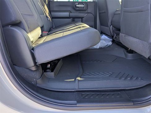 New 2026 Chevrolet Silverado 2500 Custom image 32