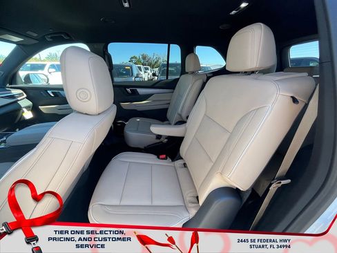 New 2026 Buick Enclave Preferred image 12