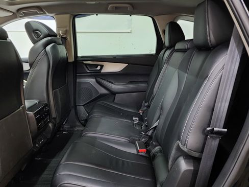 Used 2024 Acura MDX SH-AWD w/ Technology Package image 17