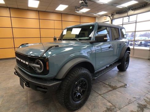 Certified 2022 Ford Bronco Wildtrak image 3