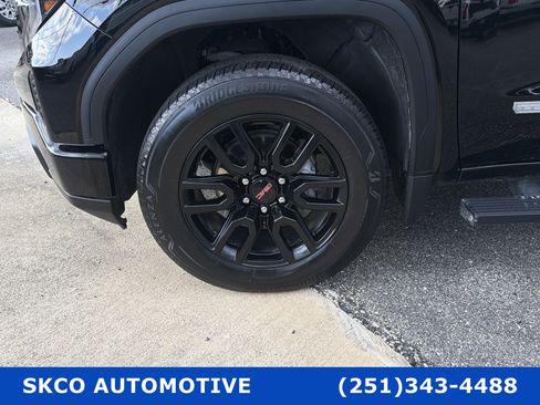 Used 2024 GMC Sierra 1500 Elevation AWD/4WD image 9