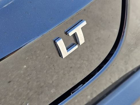 Used 2026 Chevrolet Trax LT FWD image 12