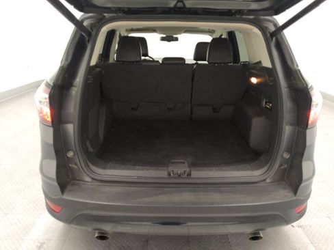 Used 2017 Ford Escape Titanium image 29