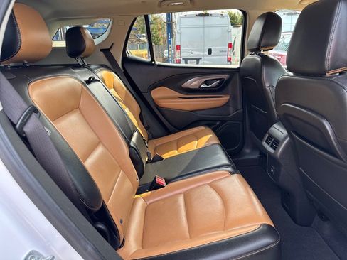 Used 2021 GMC Terrain SLT image 31