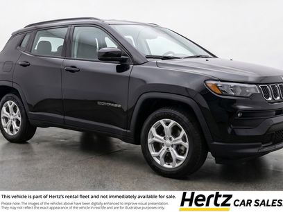 Used 2025 Jeep Compass Latitude
