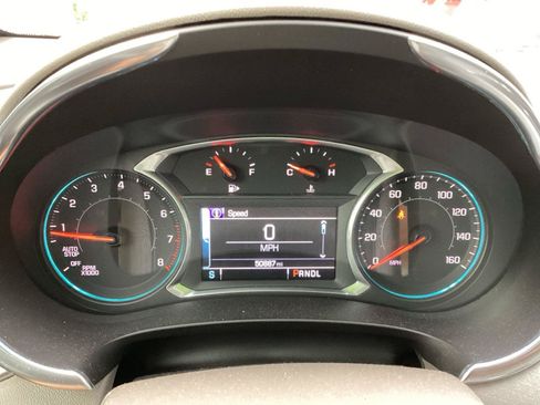 Used 2018 Chevrolet Malibu LT FWD image 11