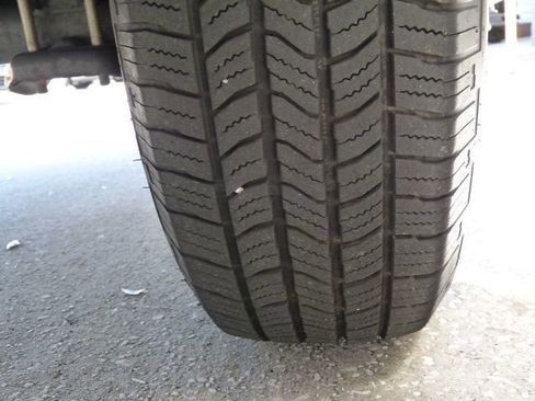 Used 2022 Toyota Tacoma SR image 40