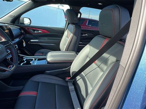 New 2026 Chevrolet Traverse RS w/ LPO, Floor Liner Package image 14