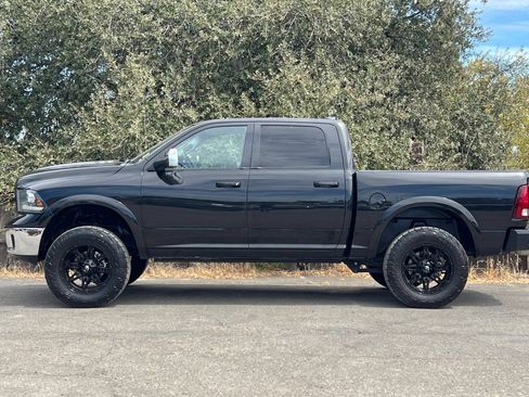 Used 2018 RAM 1500 Laramie AWD/4WD image 7