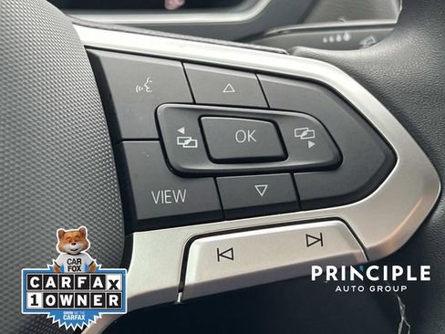 Used 2022 Volkswagen Tiguan SE FWD image 22