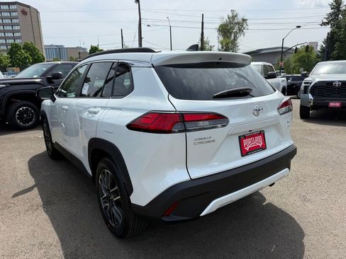 New 2026 Toyota Corolla Cross XLE AWD/4WD image 5