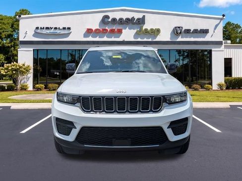 New 2026 Jeep Grand Cherokee Laredo X RWD image 9