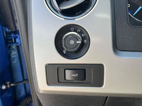 Used 2011 Ford F150 FX4 w/ FX Luxury Pkg AWD/4WD image 32