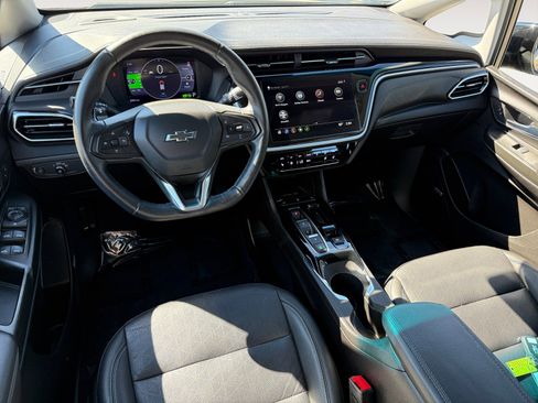 Used 2023 Chevrolet Bolt LT w/ Infotainment Package image 15