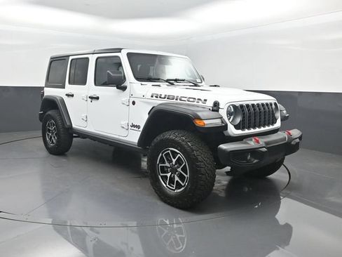 Used 2026 Jeep Wrangler Unlimited Rubicon AWD/4WD image 26
