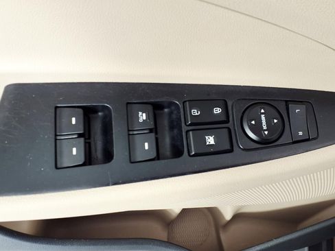 Used 2016 Hyundai Tucson SE w/ Option Group 12 image 15