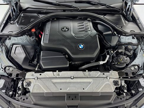 Used 2023 BMW 330i Sedan w/ M Sport Package image 11