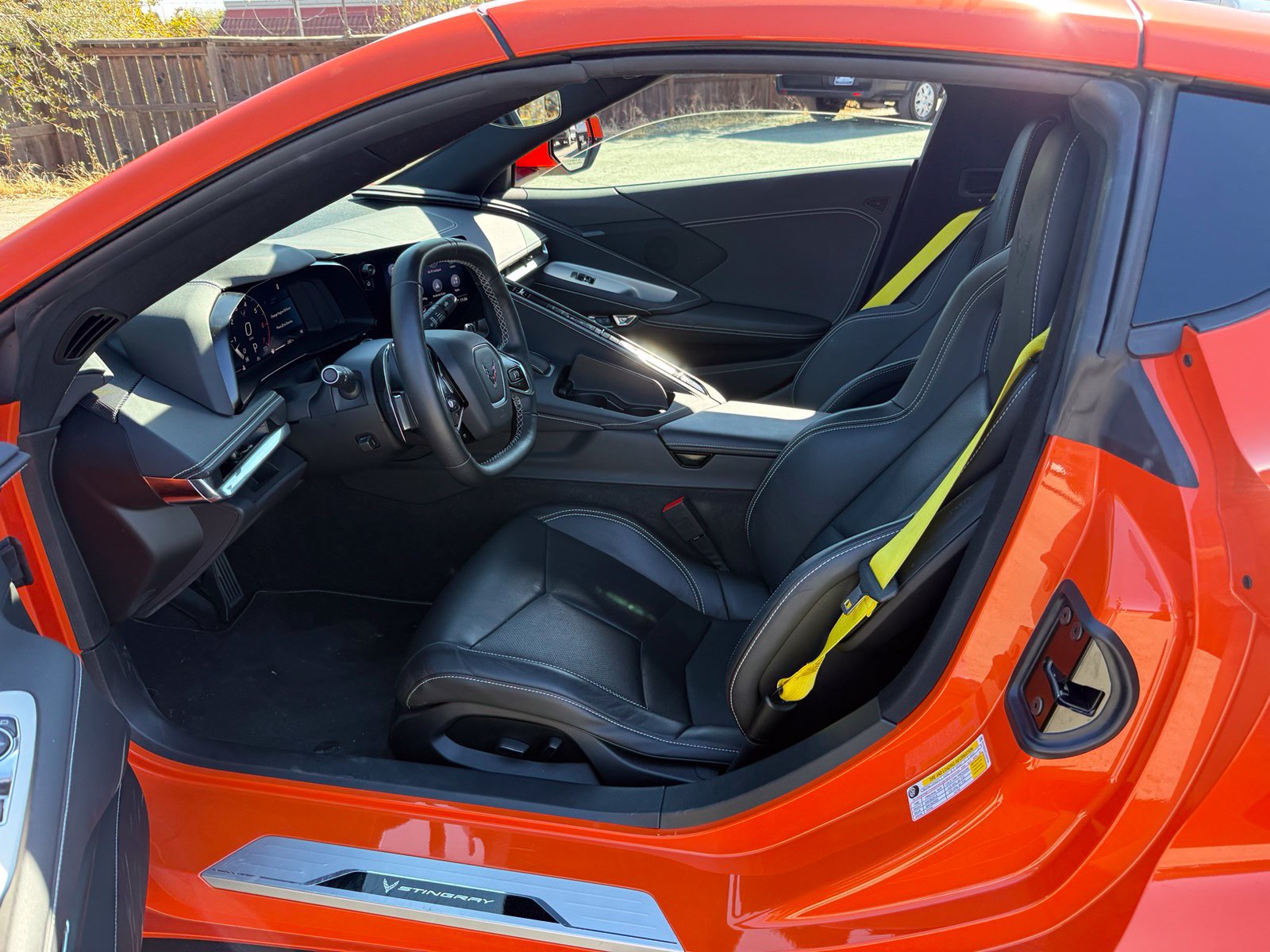 Used 2020 Chevrolet Corvette Stingray Coupe w/ Z51 Performance Package RWD image 9