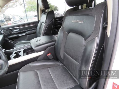 Used 2019 RAM 1500 Laramie image 17