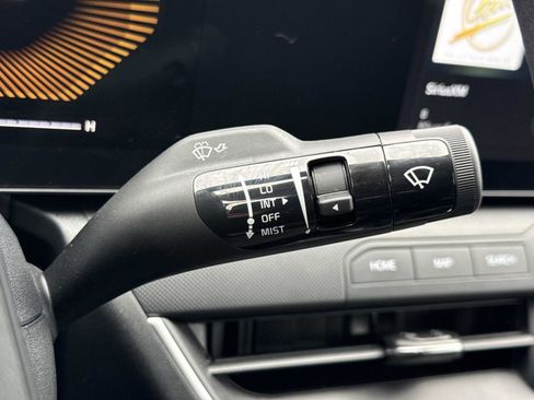 Used 2025 Kia K4 LXS image 10