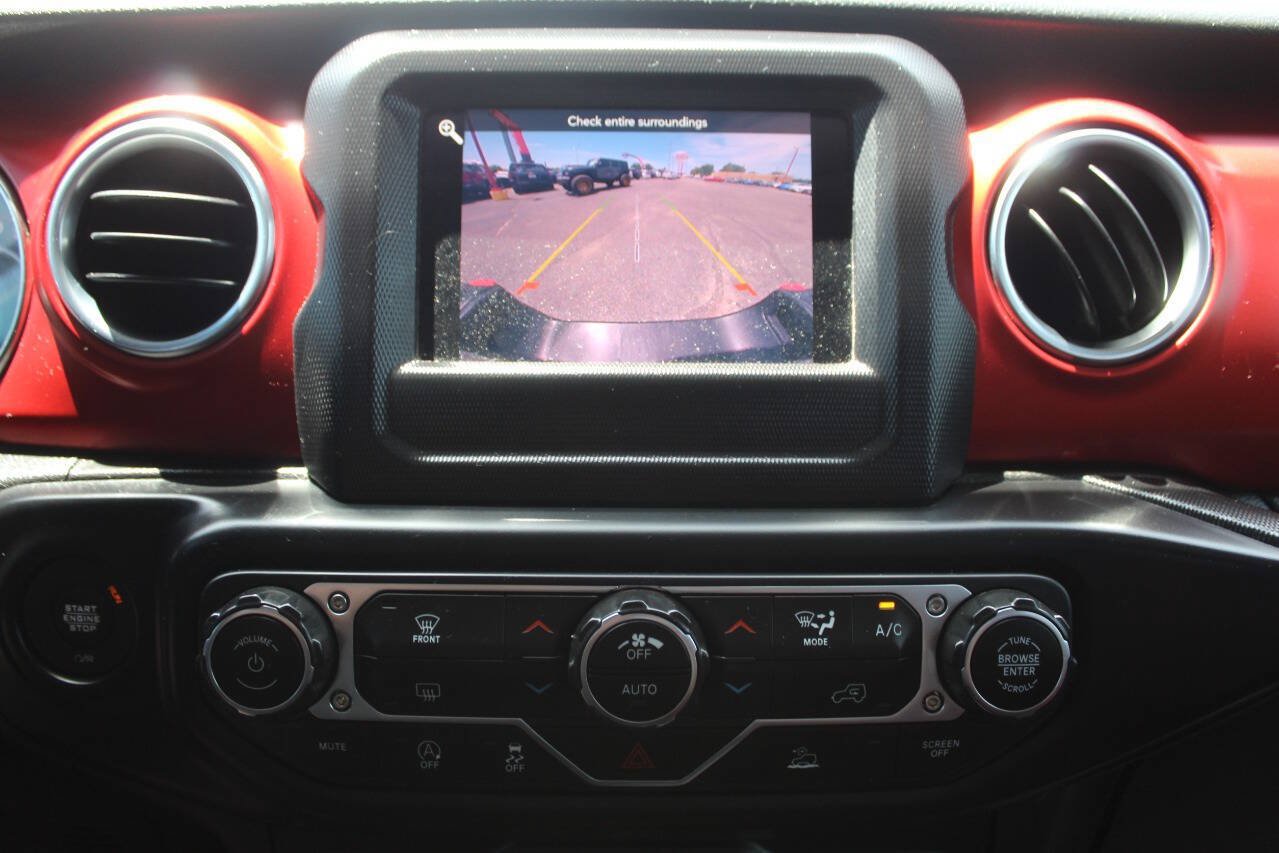 Used 2020 Jeep Gladiator Rubicon w/ LED Lighting Group AWD/4WD image 21
