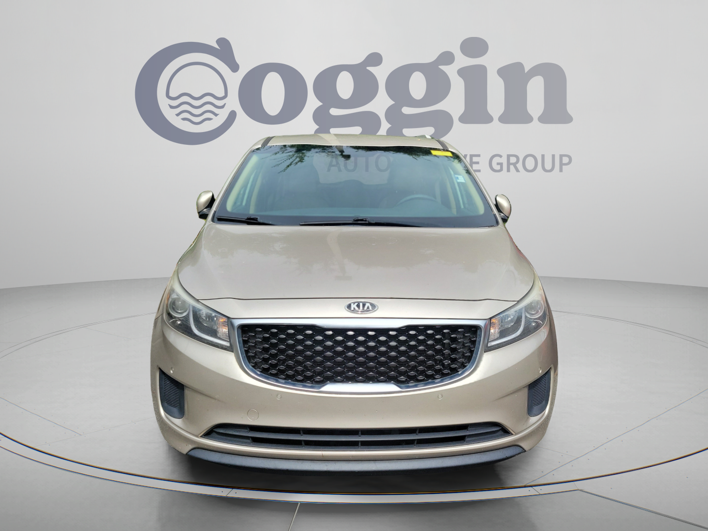 Used 2017 Kia Sedona LX w/ LX Essentials Premium Package FWD image 11