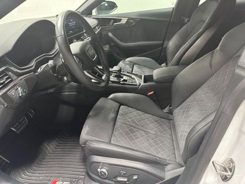 Used 2024 Audi S5 Premium Plus image 11
