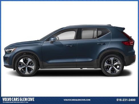 New 2026 Volvo XC40 B5 Ultra w/ Climate Package image 3