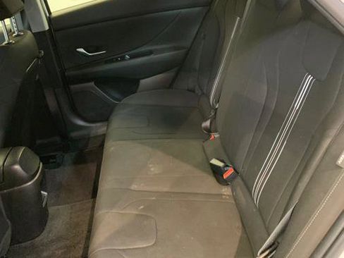Used 2024 Hyundai Elantra SEL image 37