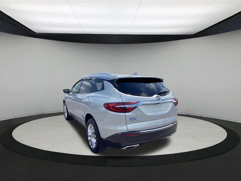 Used 2021 Buick Enclave Essence w/ Sound and Sites Package FWD image 6