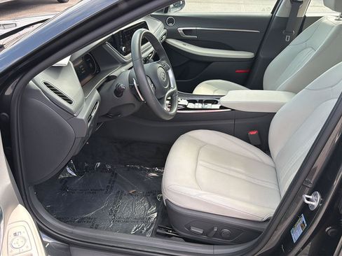 Used 2023 Hyundai Sonata Limited FWD image 10